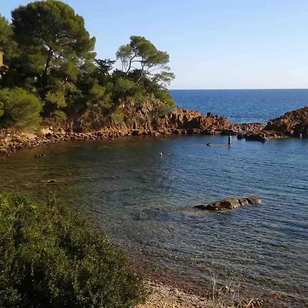 Будинок відпочинку Raphael-parc Santa Lucia Waterfront Сен-Рафаель